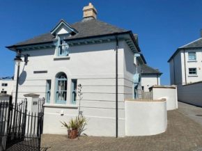 2 Bed in Newquay BEFIS